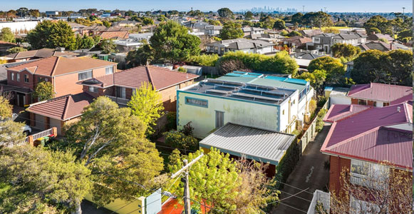 Buying Property in Bentleigh